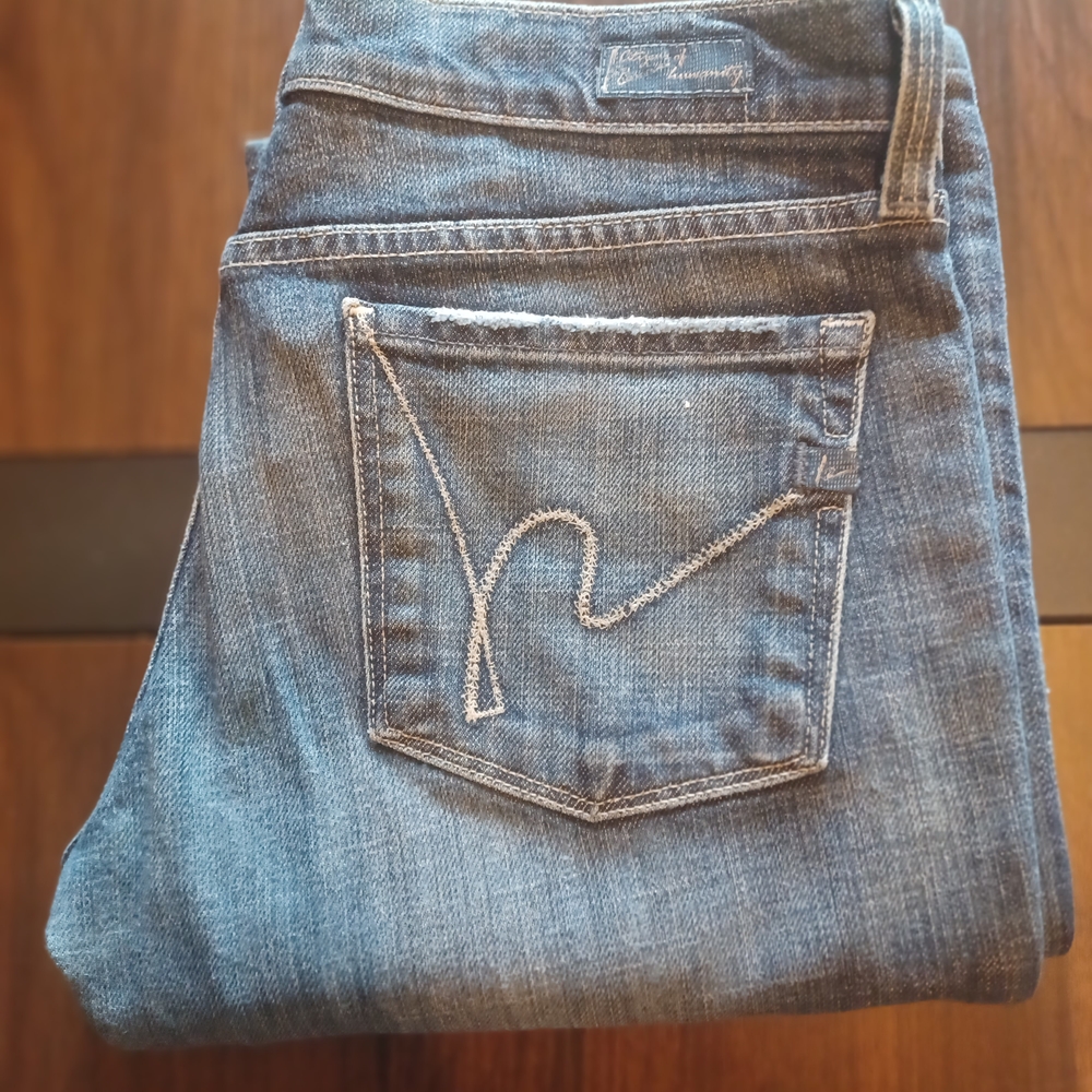 Women's Blue Jeans
